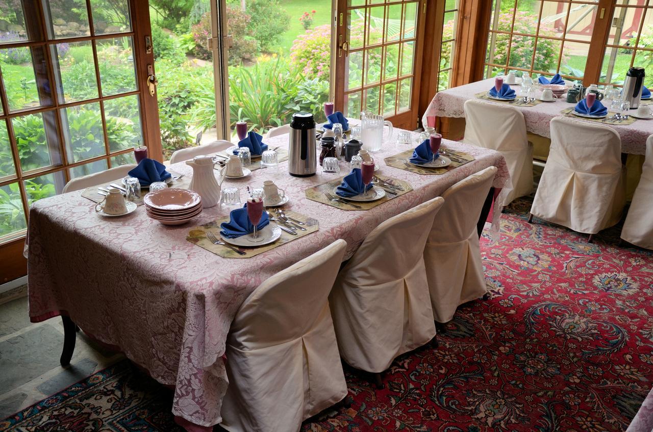 Churchtown Inn Bed And Breakfast Narvon Екстериор снимка